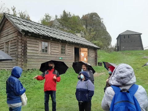 20201012103734-210514-0_pl