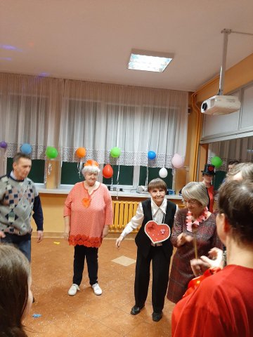 20220214162859-220228-0_pl